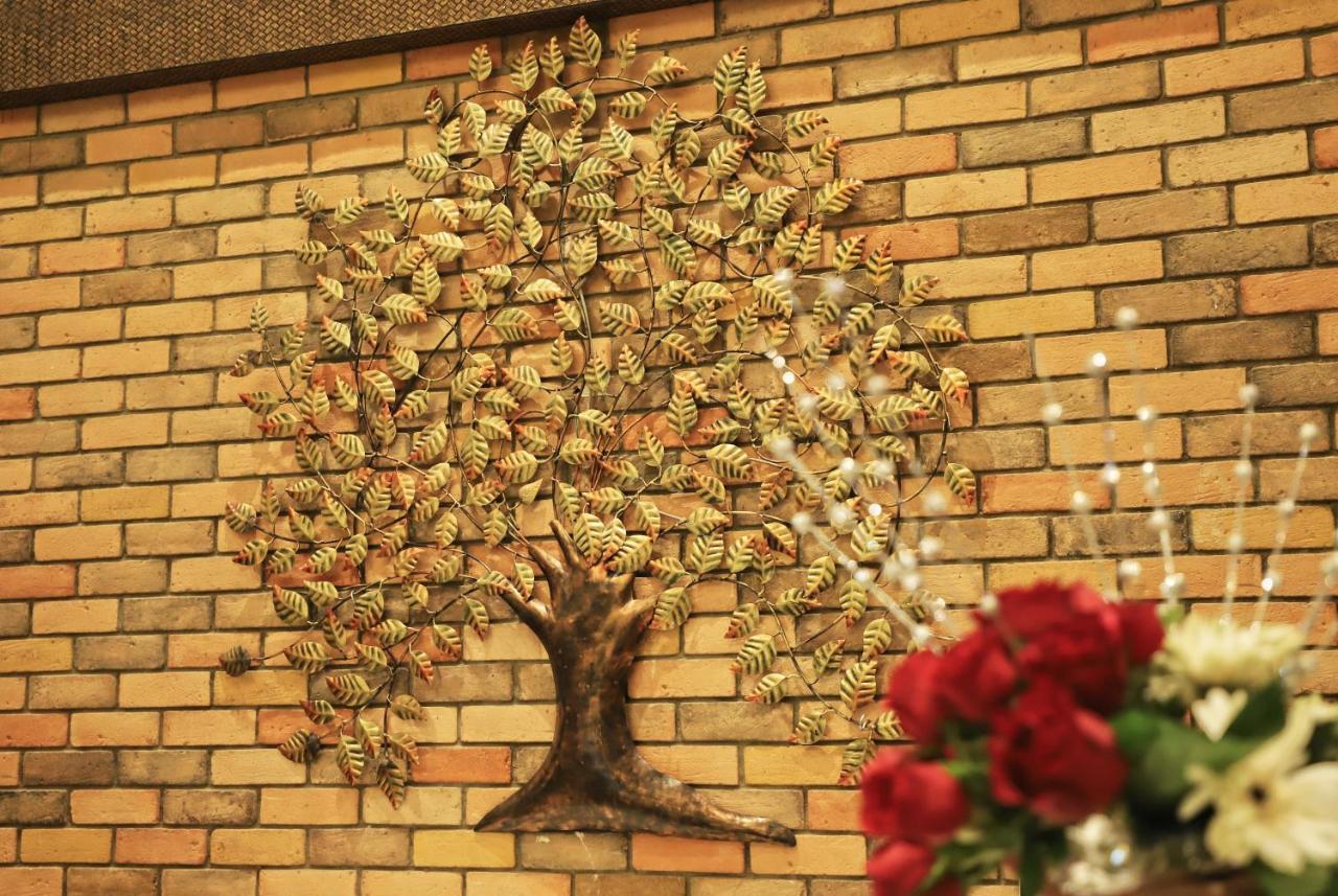 Sai Neem Tree Hotel Shirdi Zewnętrze zdjęcie